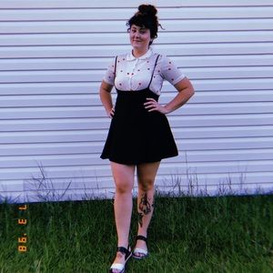 Vintage polka dot button up short sleeve shirt